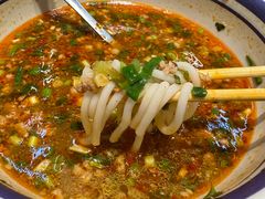 -云阿蛮云南生烫牛肉米线(奉贤路店)