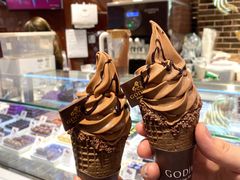 GODIVA黑巧克力冰淇淋-GODIVA(天河城店)