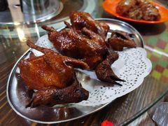 红烧乳鸽-石岐乳鸽村(南海第三分店)