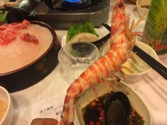 -鲜入围煮花胶鸡海鲜火锅