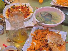 -三亚火车头万人海鲜广场