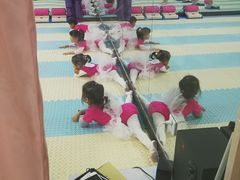 -艺熠舞蹈口才主持表演艺术中心(爱琴海校区)