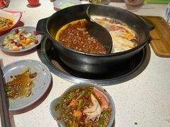 -钢管厂五区小郡肝串串香火锅(梅川路店)