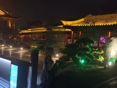 -佰人王串串香火锅(洋珠巷店)