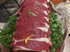 -楠小云·云南鲜牛野生菌自助火锅(九眼桥店)