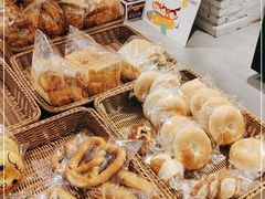-玥儿弯弯手作烘焙(中海国际社区御城店)