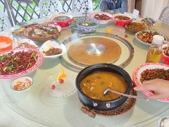 -牟记江湖特色重庆菜鱼蛋青蛙黄鳝海参(巴南区鱼洞鲁能店)