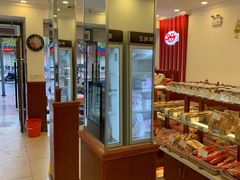 -红宝石·鲜奶小方·海派西点房(开鲁店)