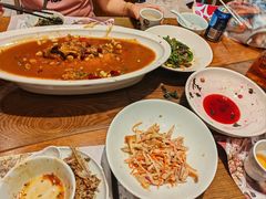 -黄泥岗·地道湖北菜(奥特莱斯店)