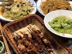 -阳光家常菜游客餐厅(千佛山店)