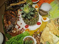 -傣家寨花园主题餐厅