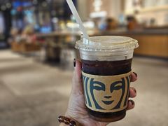 -星巴克臻选(威海威高广场店)