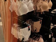 -H&M(华润万象城店)