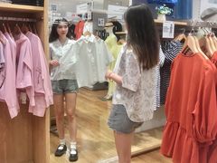 -优衣库(深圳万象天地旗舰店)