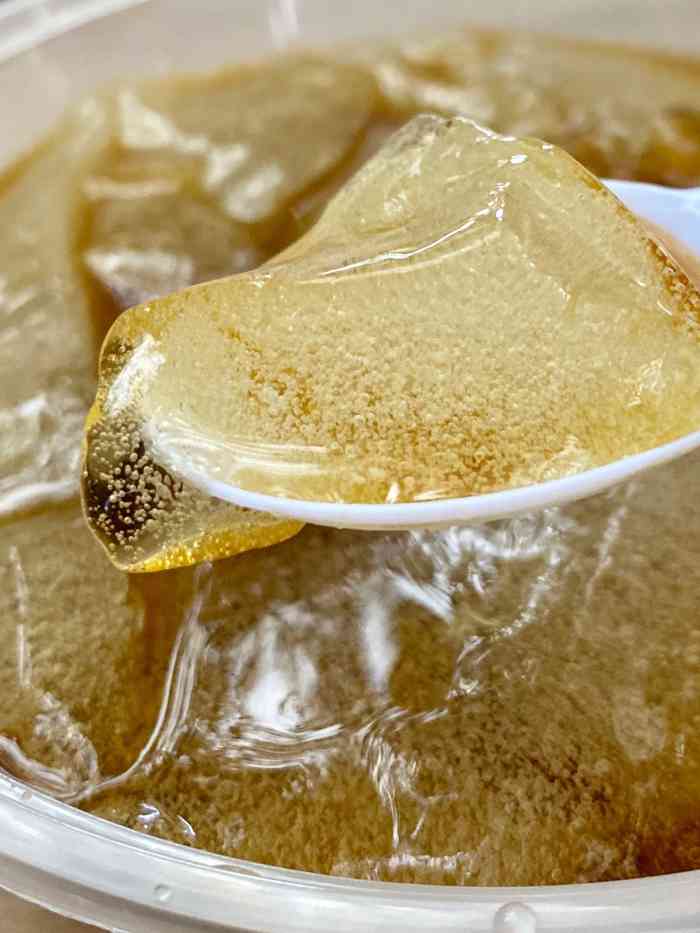 打分 哈哈,这家真的是气泡最最足的冰粉了!