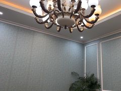 -红胖胖龙虾王·本地菜