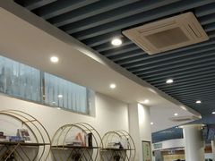 自助取餐区-大连理工大学中心-食堂