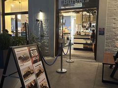 -Ribs & Burgers The Rocks