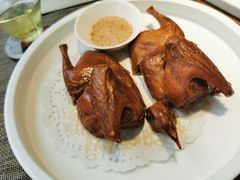 玻璃脆皮乳鸽-皓粤·臻品荟