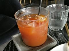 -UNI UNI(环亚凯瑟琳店)