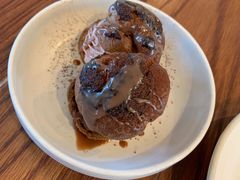 -ROAST coffee & eatery