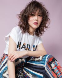 -MYYF SALON烫发染发