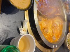 -沸炉重庆老火锅(军事博物馆店)