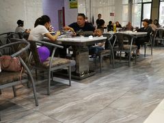 -凤凰路何眼镜香辣蟹(花果园店)