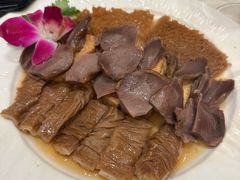 -沙龙酒家