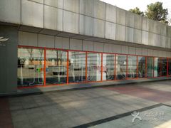 -上海浦东康桥绿地假日酒店