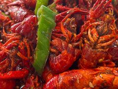 -川流不息·地道川菜·小龙虾(松东路店)