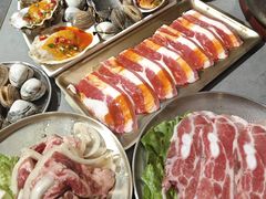 -围炉肉舍丹东海鲜烤肉·烤活鳗(步行街店)
