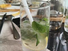 -东方红海鲜百汇(国际大厦店)