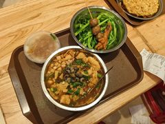 -柳州肥姨妈大骨螺蛳粉(万达中心店)