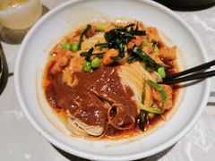 菌菇小龙虾拌面-松鹤面馆·古法焖肉面(观前店)