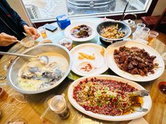 -雪湖煜辰鱼头老店(雪野湖店)