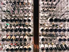 -wineapp葡萄酒餐吧(外滩金融中心店)