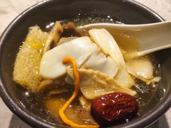 -半山腰·云南菜(侨福芳草地店)