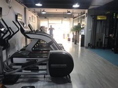 -袁振健身工作室