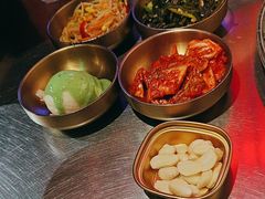 -釜山火炉·海鲜烤肉(紫藤路店)