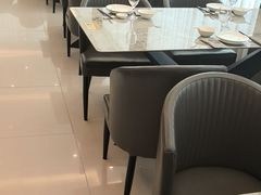 -新丁香海鲜酒店(银海商贸城店)