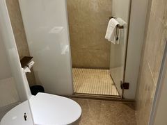 -兰欧酒店(东门罗湖口岸店)
