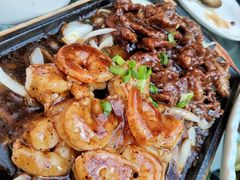 黑椒铁板牛柳虾仁-小巷餐厅(五大街店)