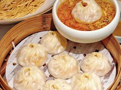 -馋三尺蟹粉小笼(人民广场店)