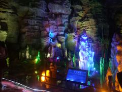 -泰安地下龙宫景区