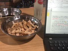 -阿姨小肉摊(同济西苑店)