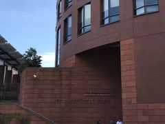 -宾夕法尼亚大学沃顿商学院