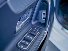 -宁波之星奔驰4S店(海曙店)