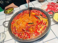 -扎起市井老火锅(乐山总店)