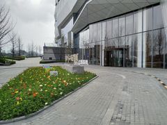 -瑞幸咖啡(绿地锦峰大厦店)